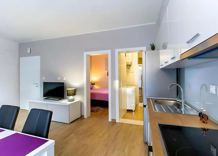 Candy With Jacuzzi And Parking Place * Split